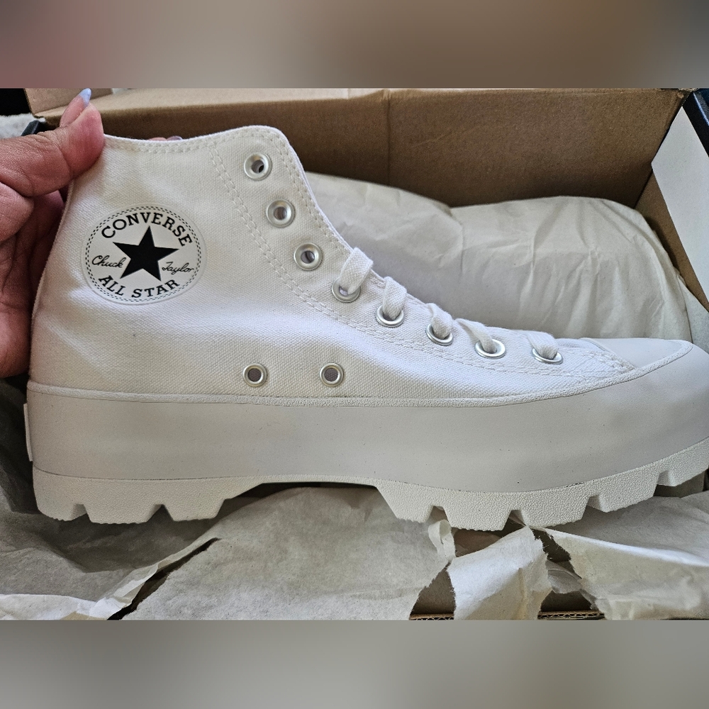 Brand New Converse Lugged Platforms